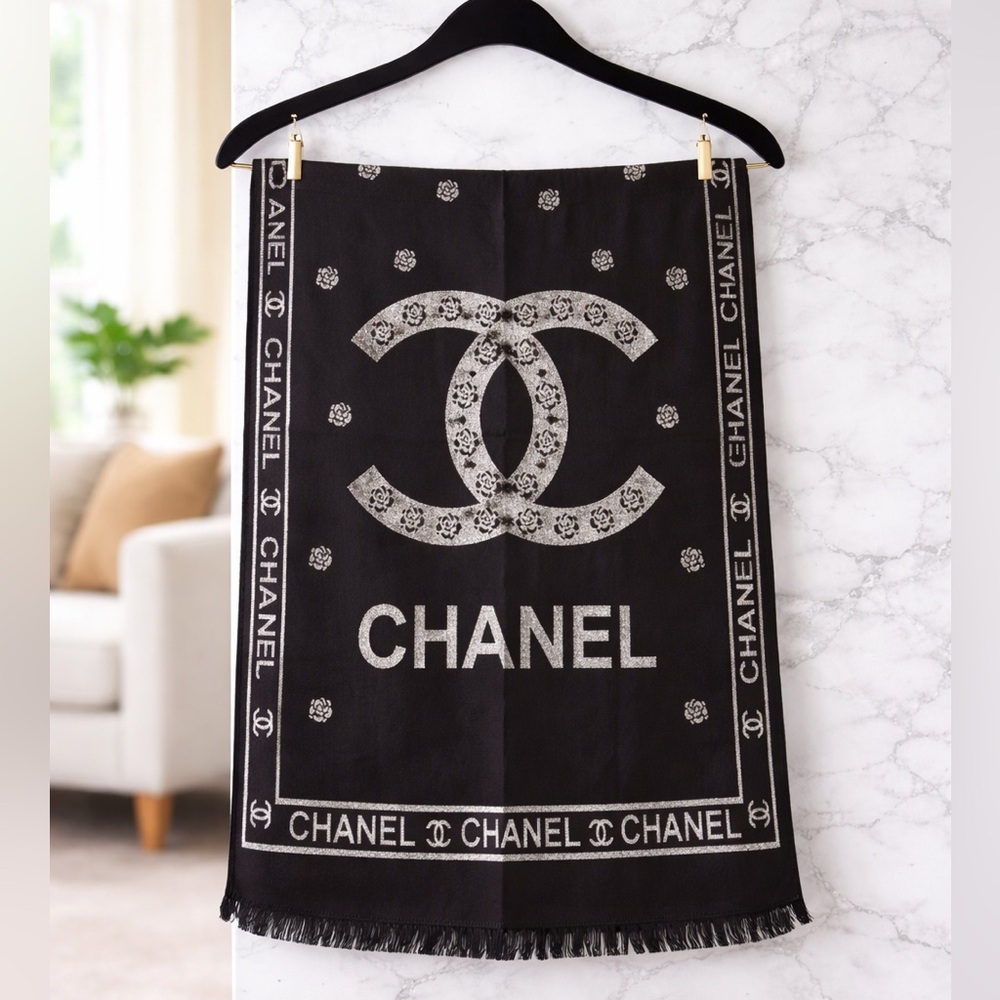 Black & White Scarf
